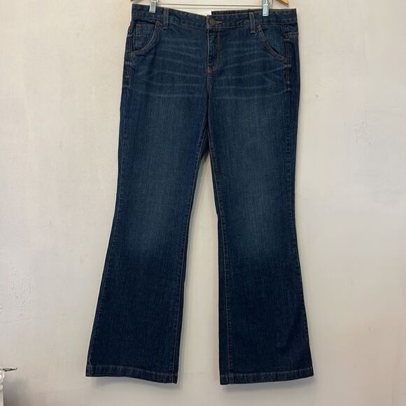 Calvin Klein skinny flare denim jeans Size 16 New - Picture 2 of 12